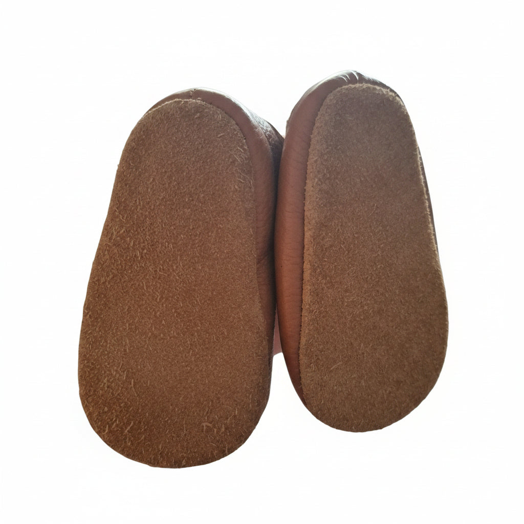 Fawn & Finch Shoes Size 0-6ms