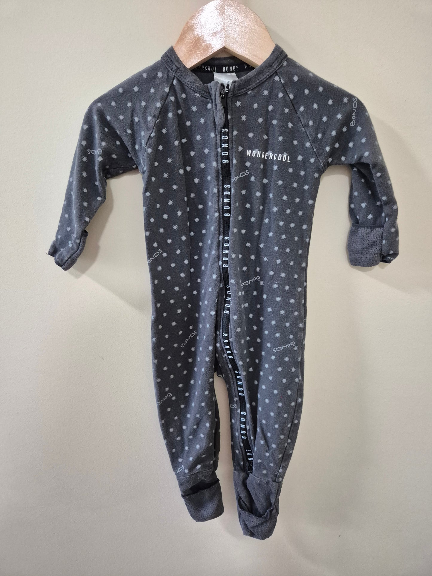Bonds Wondercool Wondersuit 🌙 Size 00