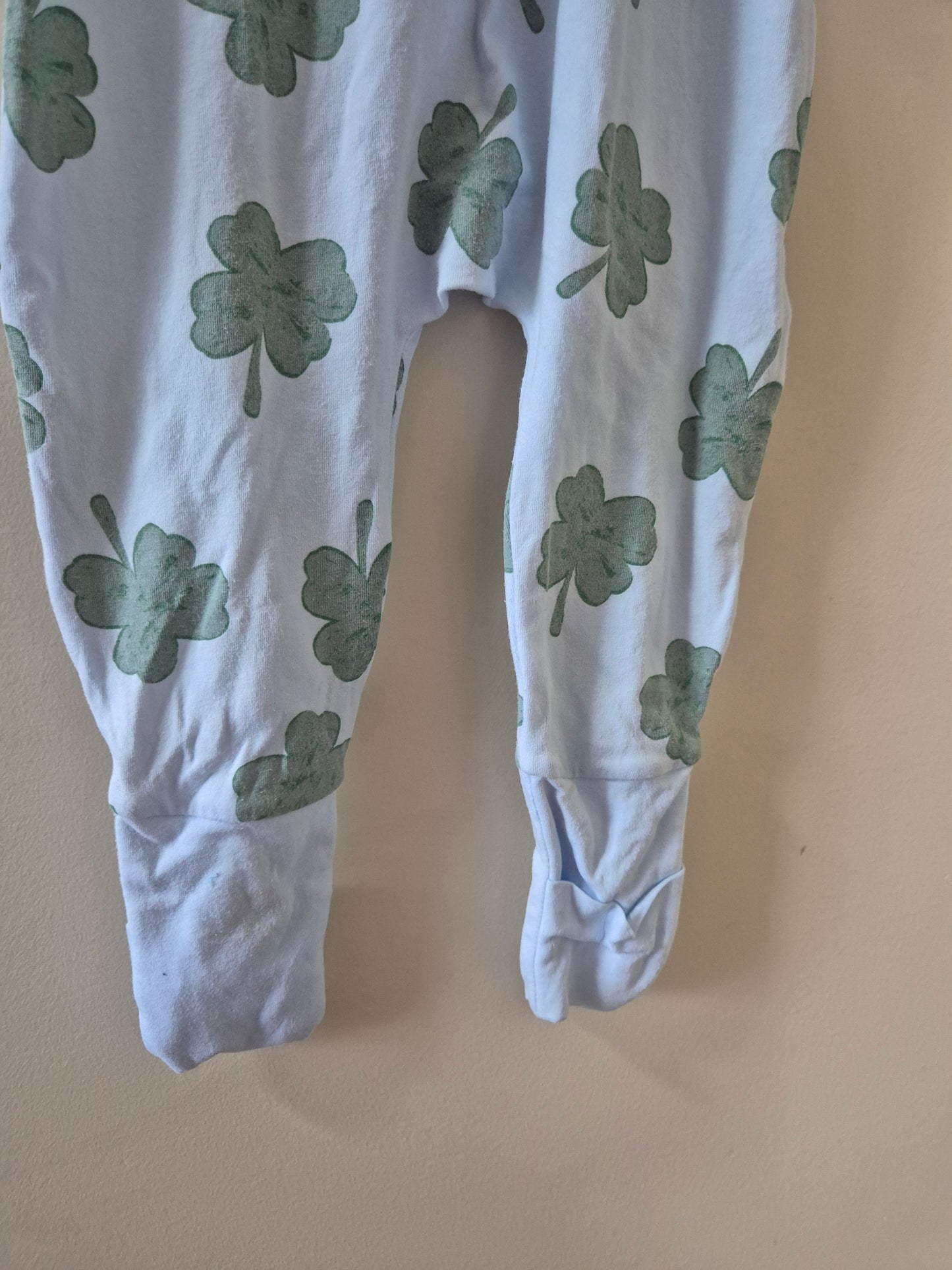 Lucky Clover Bonds Onesie Size 6-12months