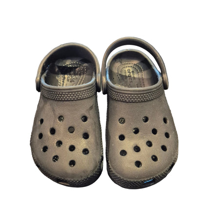 CROCS Shoes Size 9