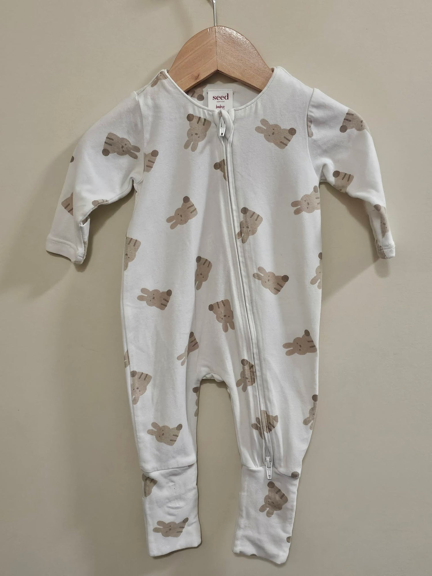 Seed Heritage Little Bunny Onesie Size 000