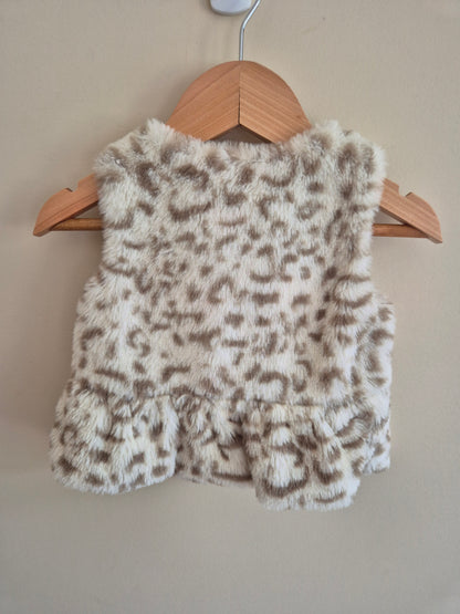 Ollies Place Faux Fur Vest Size 00
